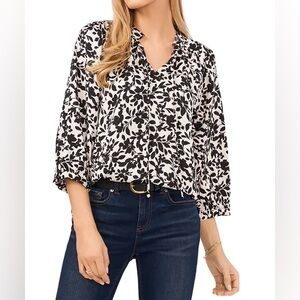 Vince Camuto Top-Blouse - Size Medium
